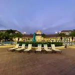 3 Bed Penthouse Near Convention Center! Condo