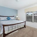 Windsor Dream - 6 Bedroom Resort Pool Home