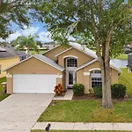 Star Lake Oasis - 4 Bed Family Pool Home