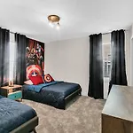 9 Bedrooms - 5 Bathrooms - Champions Gate 8824 Cb