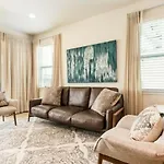 Luxury 9 Bedrooms With Private Pool And Grill 261