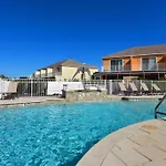 3 Bedroom Private Pool With Spa Near Disey Villa