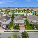 Your Dream Vacation Awaits Family 10-Bd Villa