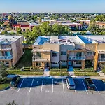 Dream 4Br Stay Near Disney Amenities