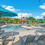 Stylish Vista Cay Luxury Oasis Near All Theme Parks Walk To The Convention Center And Int\'L Drive