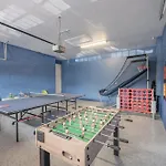 Magical Getaway! Pool, Spa, Game Room, Near Disney