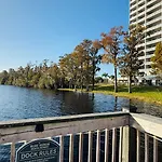 2Br Lakeview Condo Mins From Orlando Disney