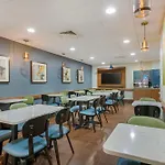 Best Western Plus Universal Inn - Newly Renovated!
