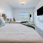 Condo Close To Epic Universe And Universal Studios