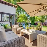 Spacious Apopka Escape With 1-Acre Backyard And Gym
