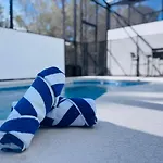 Lux 5Br Home, Game Room, 4 Suites & Private Pool