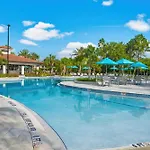 Beautiful Townhome, Vista Cay, Near Parks - 4018
