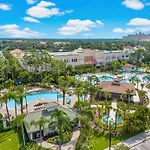 Vero\'S Gem Condo