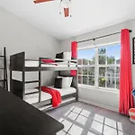 3 Bedrooms - 3 Bathrooms - Windsor Hills 7659Sk