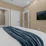 3 Bedrooms - 3,5 Bathrooms - Magic Village 7471B