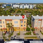 3 Bedrooms - 3,5 Bathrooms - Vista Cay 4845-148