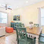 Fabulous Cottage Near Disney With Margaritaville Resort Island H2O Access - 8075Kd