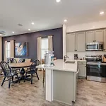 Breezy Cottage With Hot Tub Near Disney With Margaritaville Resort Island H2O Access - 8069Dr