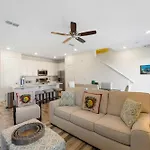 Bright And Cozy Villa Near Disney With Margaritaville Resort Island H2O Access - 3053Cs