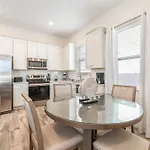 The Tiki Room - Beautiful Two Bedroom Cottage Near Disney With Margaritaville Resort Island H20 Waterpark Access - 2954Sr