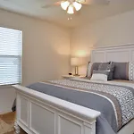 Compass Bay- 4 Bedroom Townhome- 1950Cy