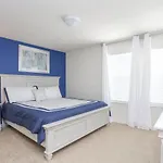 8 Bedroom Vacation Home In Windsor At Westside