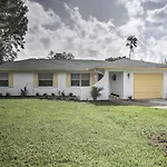 Quiet Home Near Shopping And 15 Miles From Orlando!