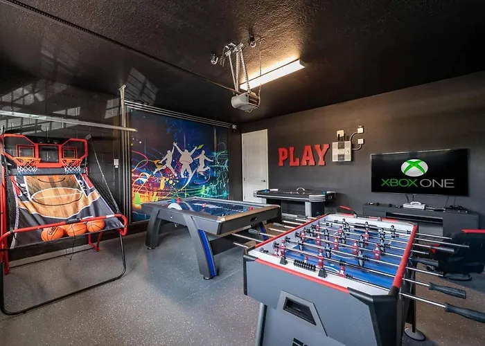 Exquisite 9 Bdrm Home W Games Room At Encore