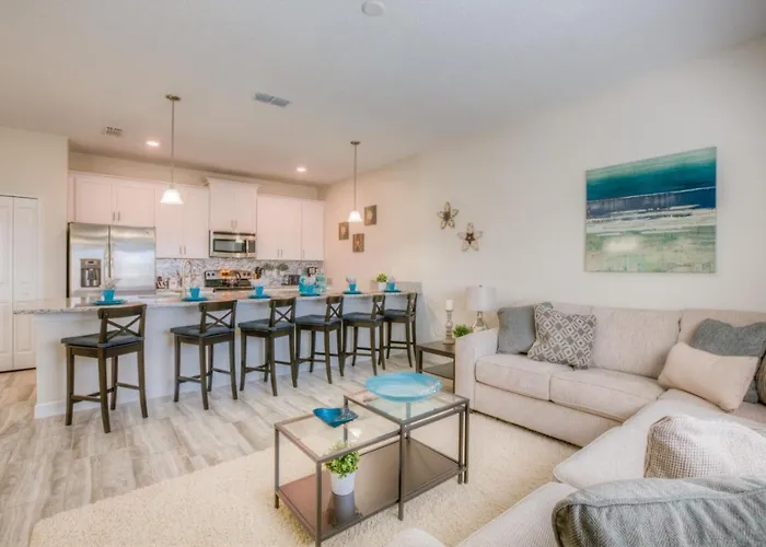 Beautiful Home Wprivate Pool & Free Water Park