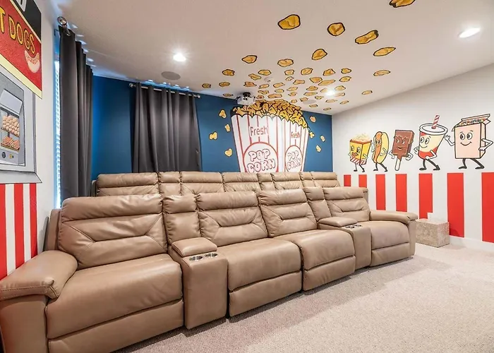 Spacious 8 Bdrm Retreat With Large Private Patio In Encore