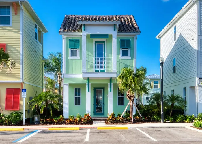 Seaweed Bay Cottage With Hot Tub Near Disney And Margaritaville Resort Island H2O Access - 8061Dr