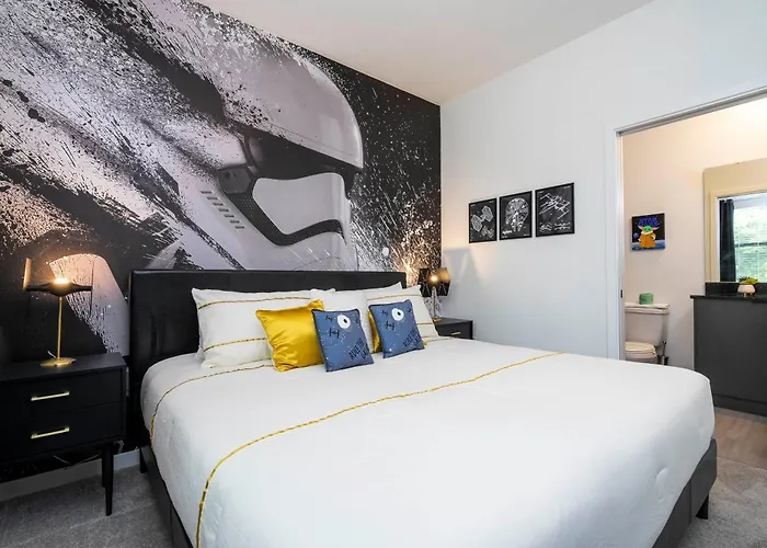 Luxury 3 Bed Home Up To 8 Guests- The Hub - 3236 Tt