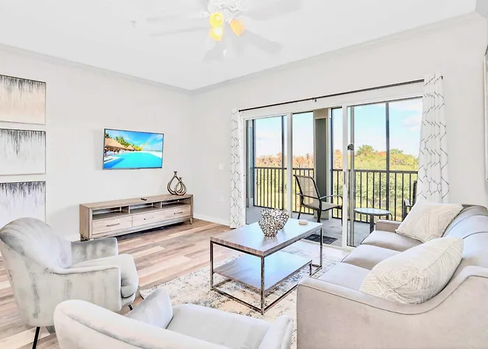 Stunning 3Br Near Disney - Pool And Hot Tub!