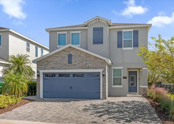 5 Bedrooms - 4,5 Bathrooms - Encore 7434Ma