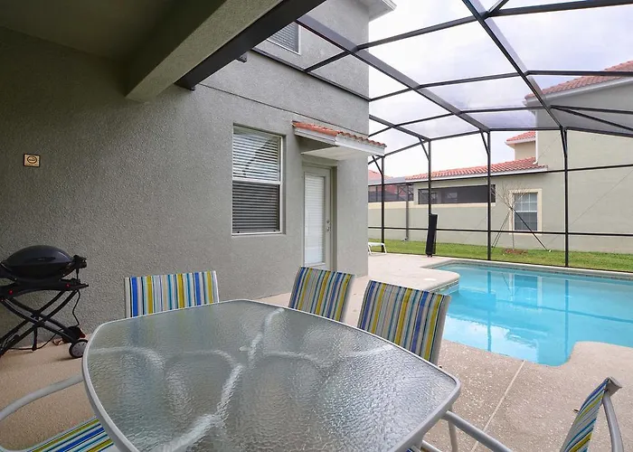 2954 Beach Palm Avenue Pool Home