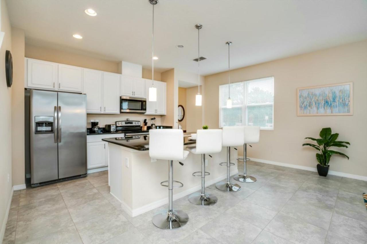 Apartment Compass Bay By Florida Star Vacations