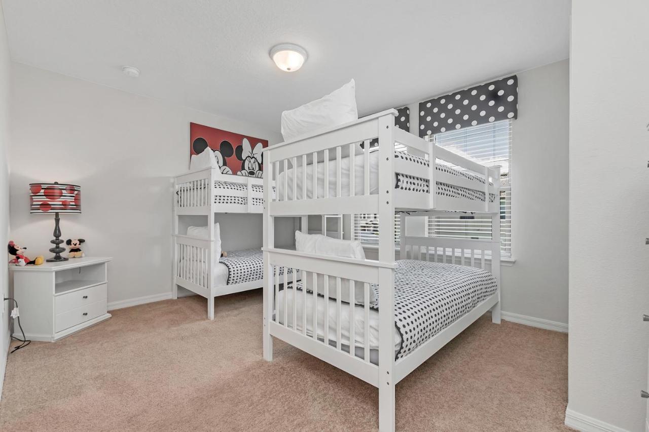 Beautiful Wprivate Pool &free Access Holiday home Orlando