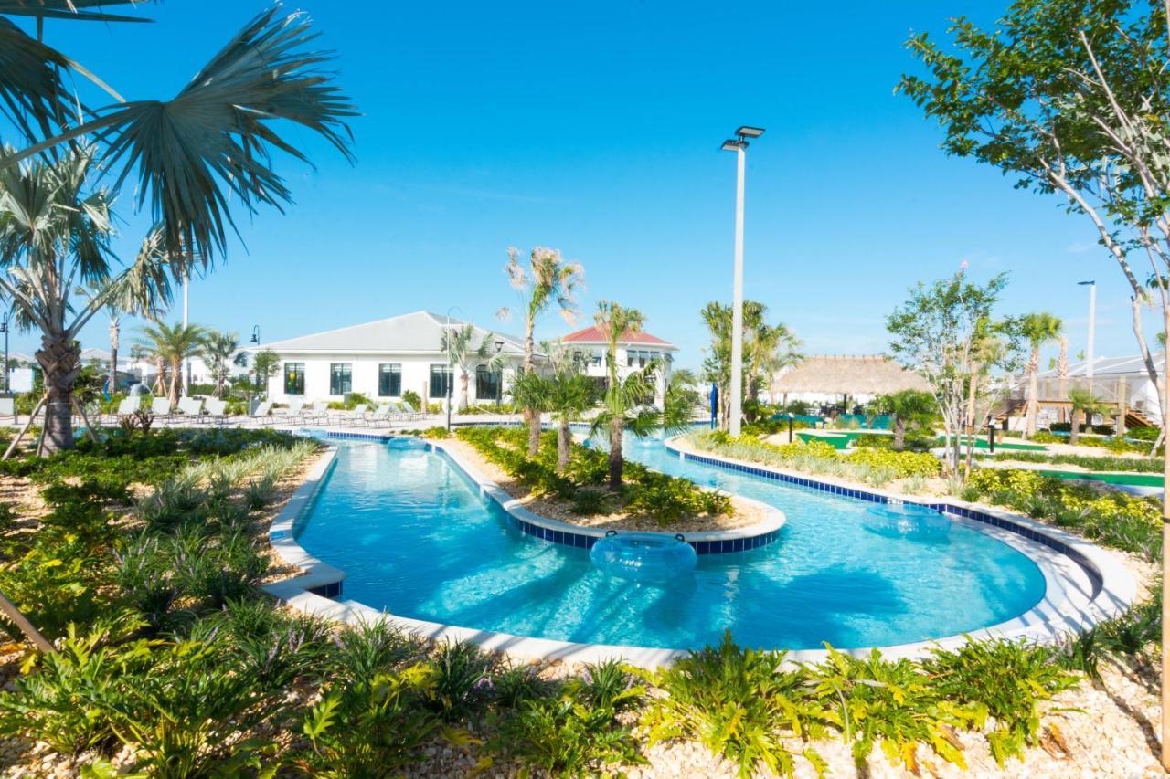 Holiday home Adorable 4 Bedrooms With Pool At Storey Orlando
