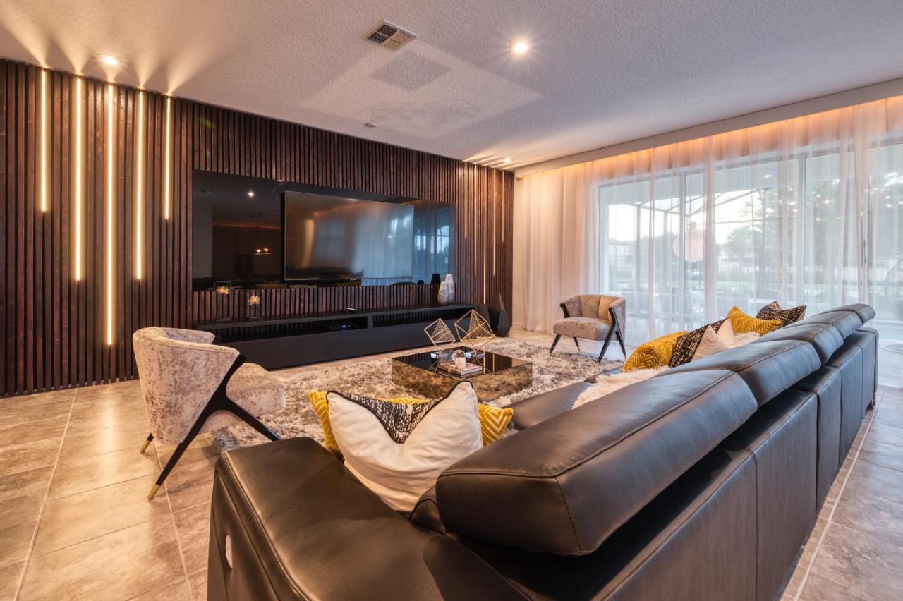 Elegant Brand New Nine Bedrooms House With Private Pool At Solara 8929 Villa