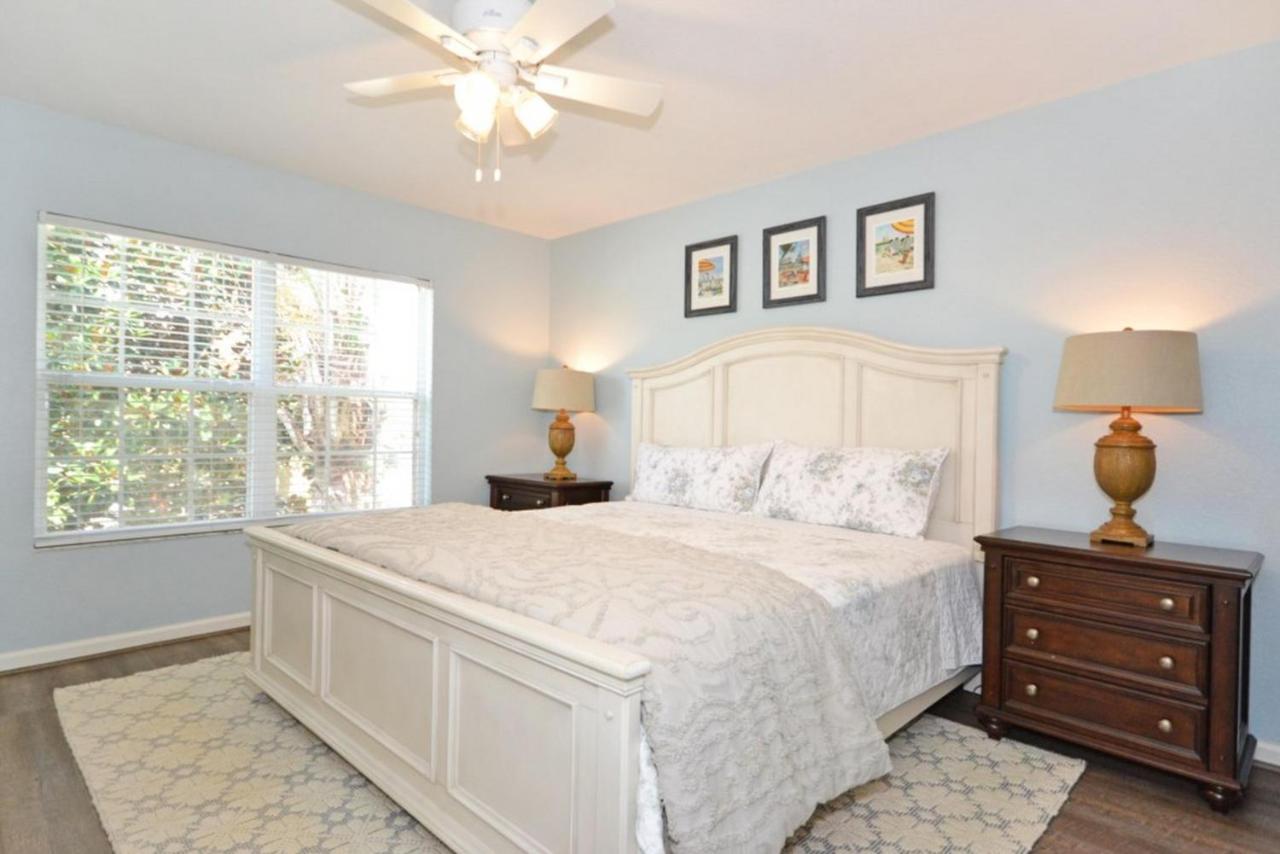 Cherry Tree Lane 33730 Villa Orlando