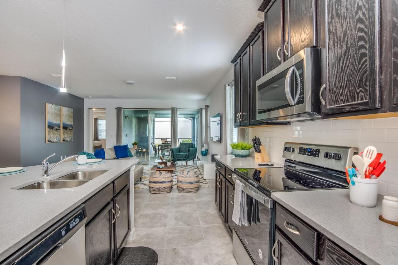 Villa 8916 Caroline Bay Court