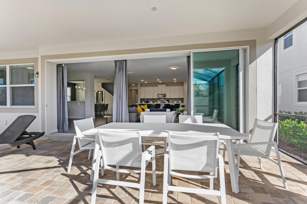 Exceptional! 9bed 6ba Games, Pool 1564n Villa