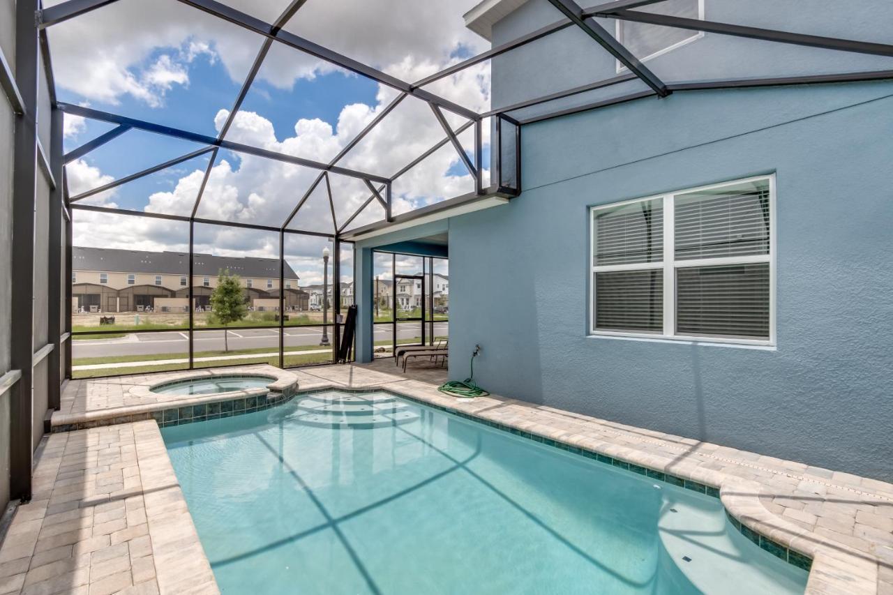 8916 Caroline Bay Court Villa *