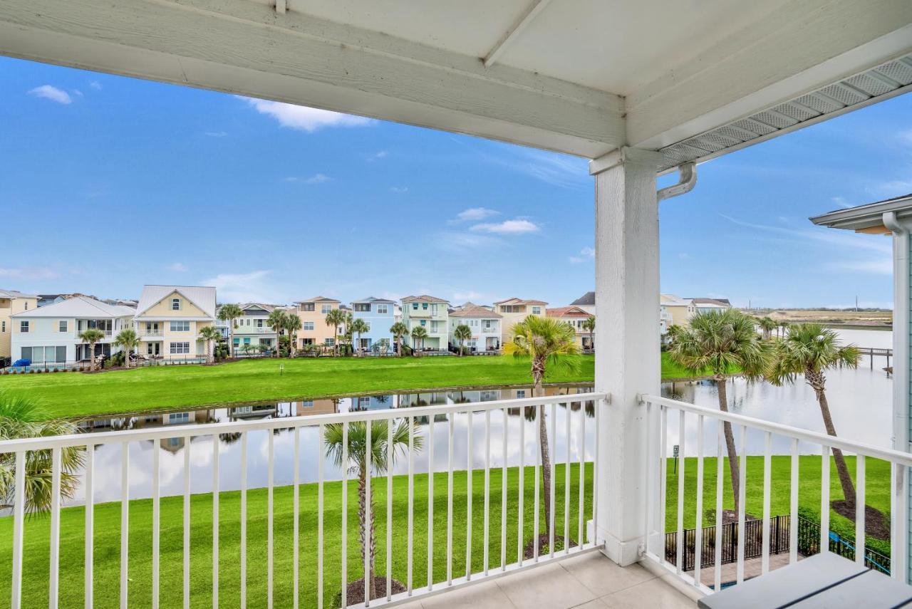 8036 Shaker Street Villa *