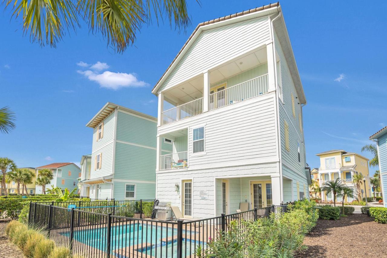 8036 Shaker Street * Orlando
