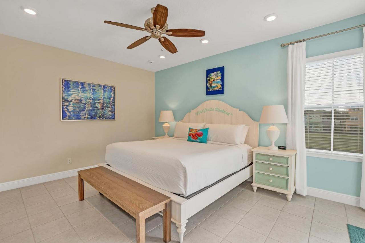8036 Shaker Street * Orlando