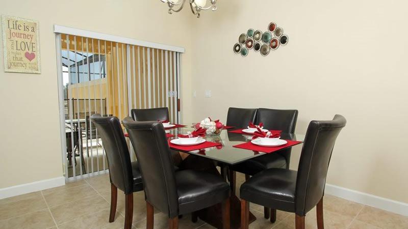 4 Bed 3 Bath Town In The Stunning Paradise Palms * Orlando
