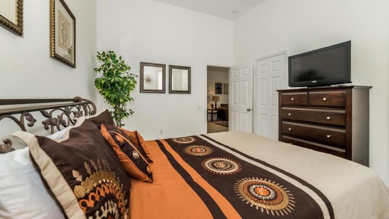 4 Bedroom 3 Bathroom Vacation In Kissimmee Holiday home
