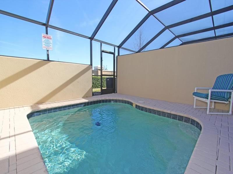 Sunny 3 Bedroom 3 Bath Townhome In Windsor Hills *