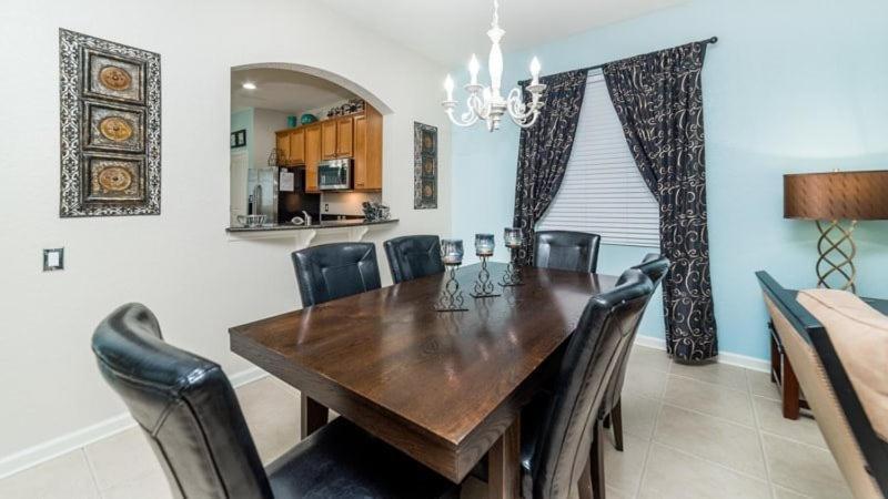 Stunning 6 Bedroom 4 Bath Pool In Windsor Hills Holiday home Orlando